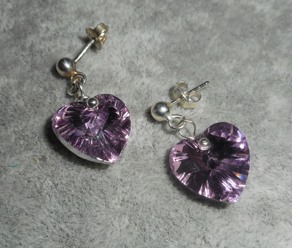 Brincos Swarovski com coração de cristal em 925 tachas de prata
