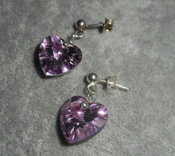 Brincos Swarovski com coração de cristal em 925 tachas de prata