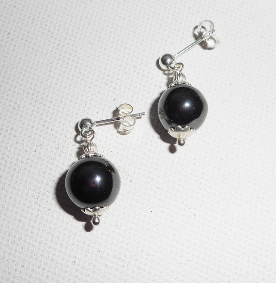 Brincos Hematita de 10mm em prata 925 libras esterlinas