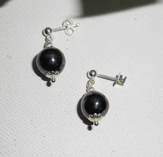 Brincos Hematita de 10mm em prata 925 libras esterlinas