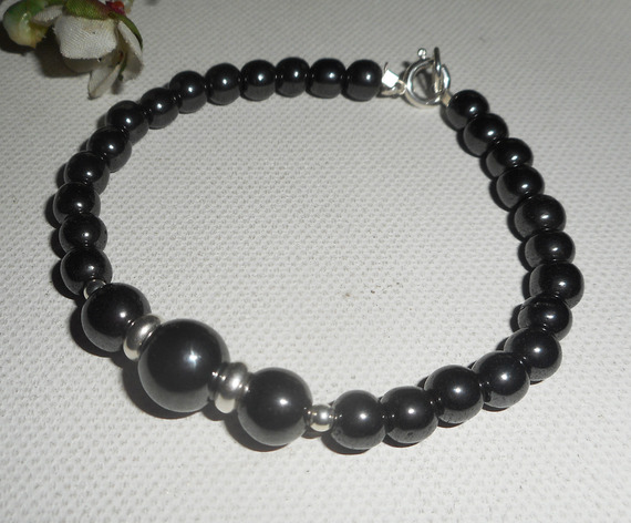 Pulseira com pedras hematita e prata 925
