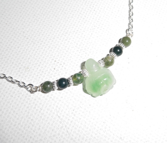 Colar original de prata 925 com contas de tartaruga e jade em cadeia