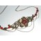 Tiara de bronze com contas de cristal vermelho boémio e desenho floral