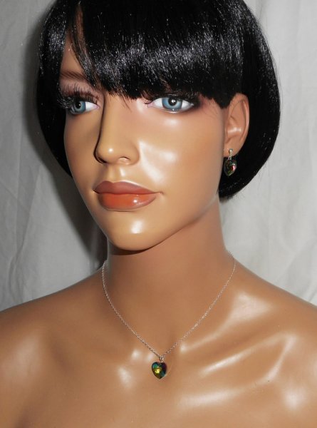 Conjunto Pingente coração verde com cristal Swarovski sobre corrente de prata 925