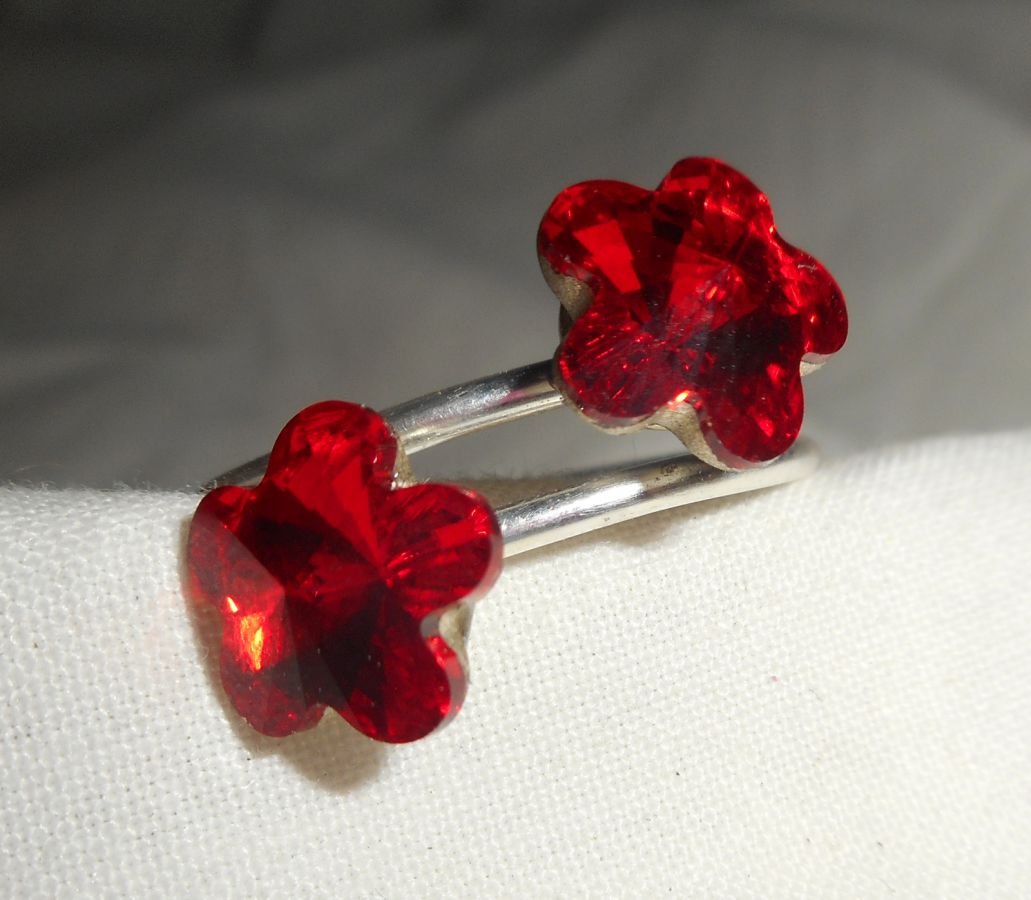 Anel duplo flor de cristal vermelho Swarovski