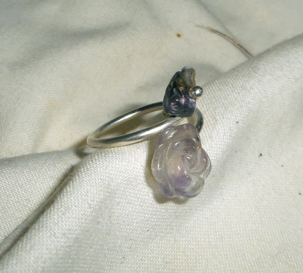 Ametista Roxo e 925 Flor de Prata e Anel de Pedra