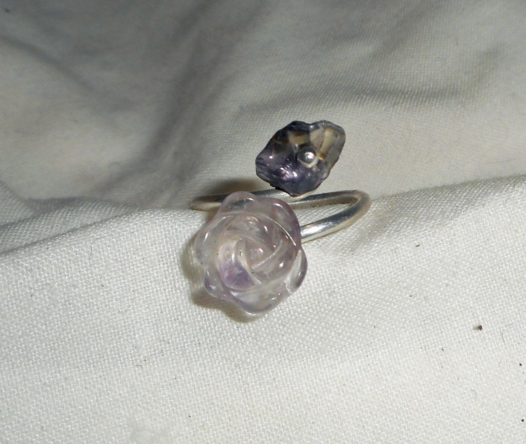 Ametista Roxo e 925 Flor de Prata e Anel de Pedra