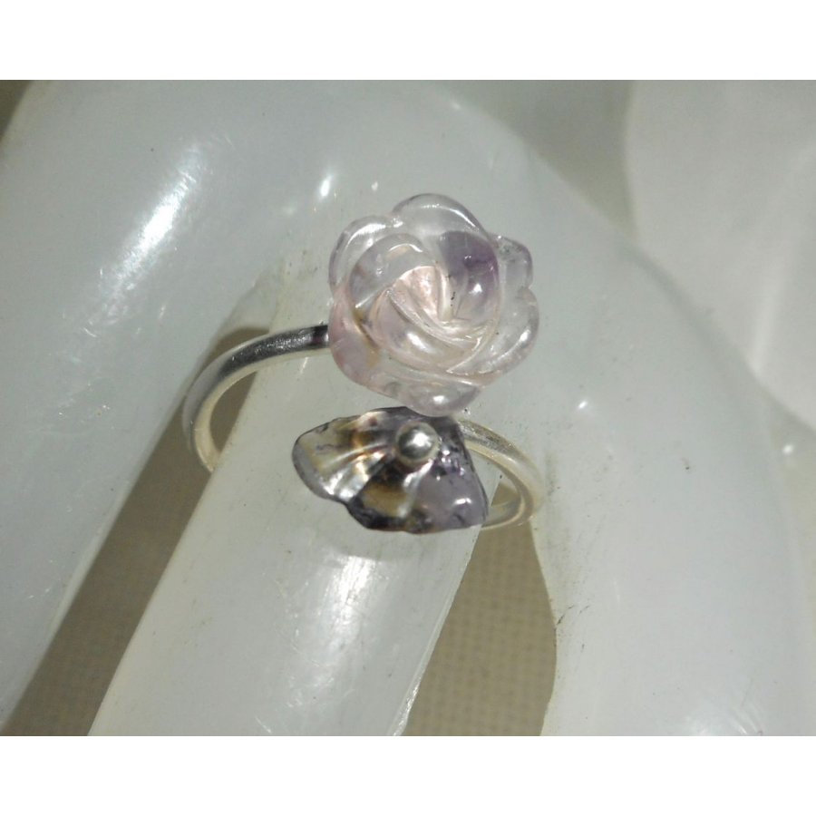 Ametista Roxo e 925 Flor de Prata e Anel de Pedra