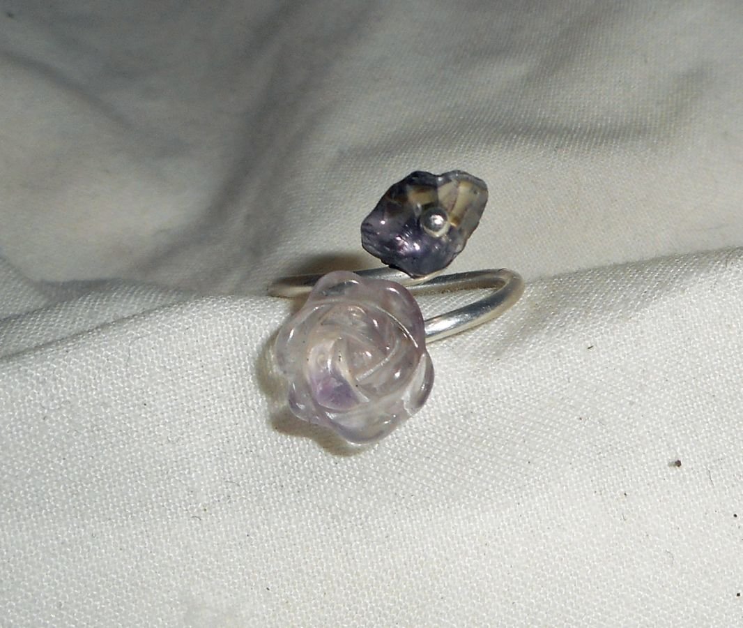 Ametista Roxo e 925 Flor de Prata e Anel de Pedra