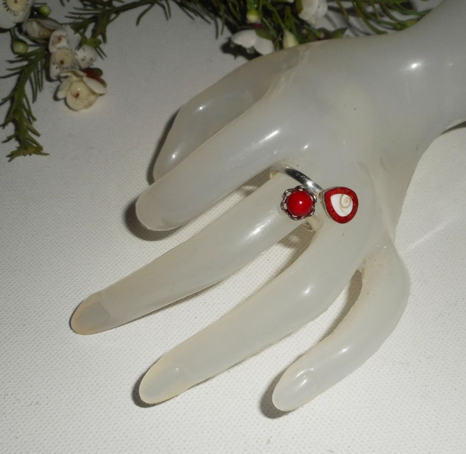 Anel original de prata 925 com gorgon vermelho e olho de Santa Lúcia