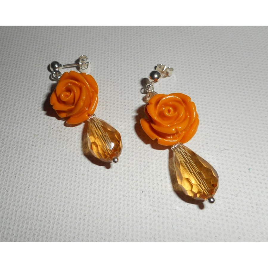 Brincos com rosa mostarda e gotas de cristal boémio, prata 925
