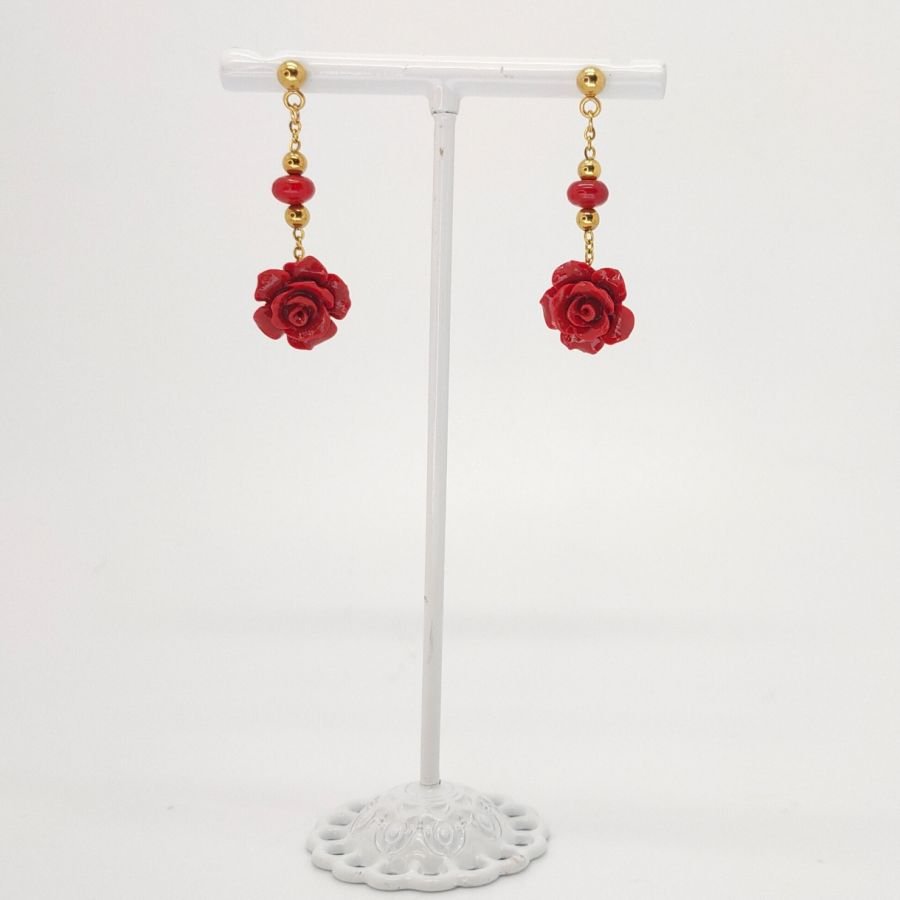 Brincos de gorgon rosa vermelha 