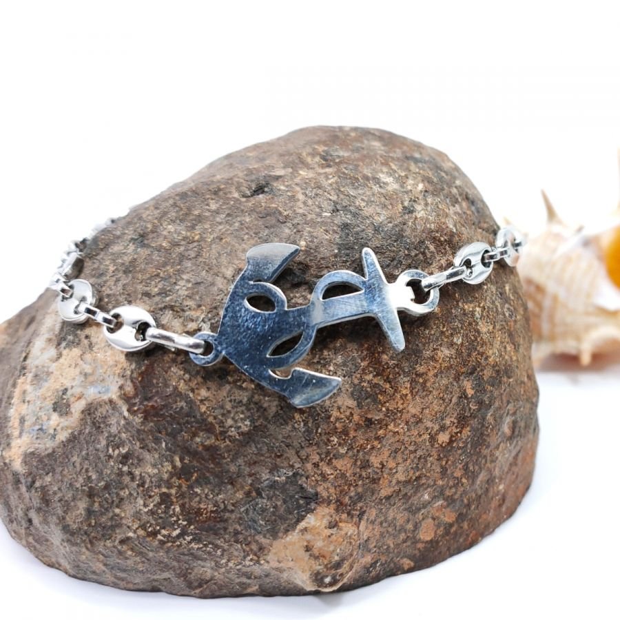 Pulseira de âncora sobre uma cadeia de grãos de café de aço 