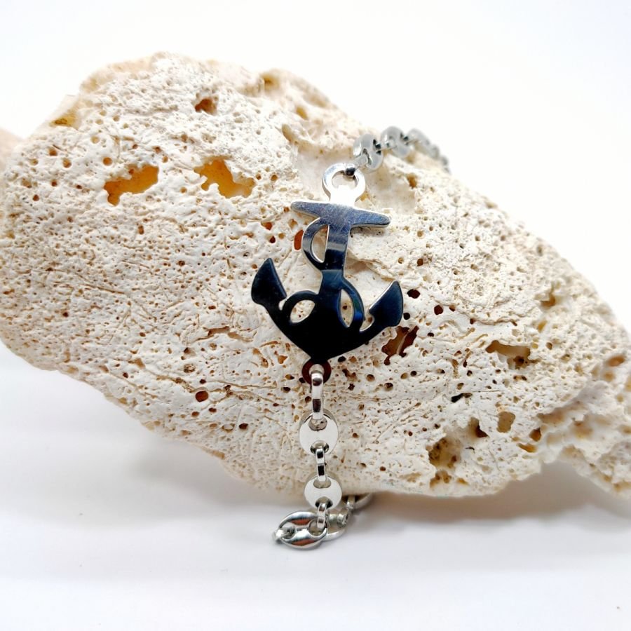 Pulseira de âncora sobre uma cadeia de grãos de café de aço 