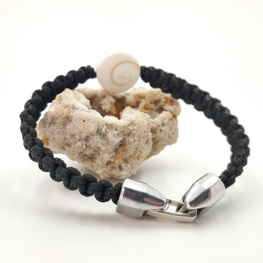 Pulseira de corda tecida com o olho de Santa Lúcia para boa sorte