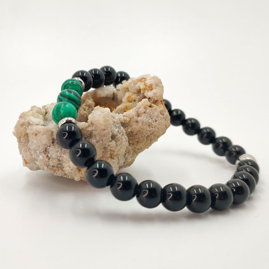 Pulseira masculina de pedra de malaquite com contas de ónix e aço inoxidável