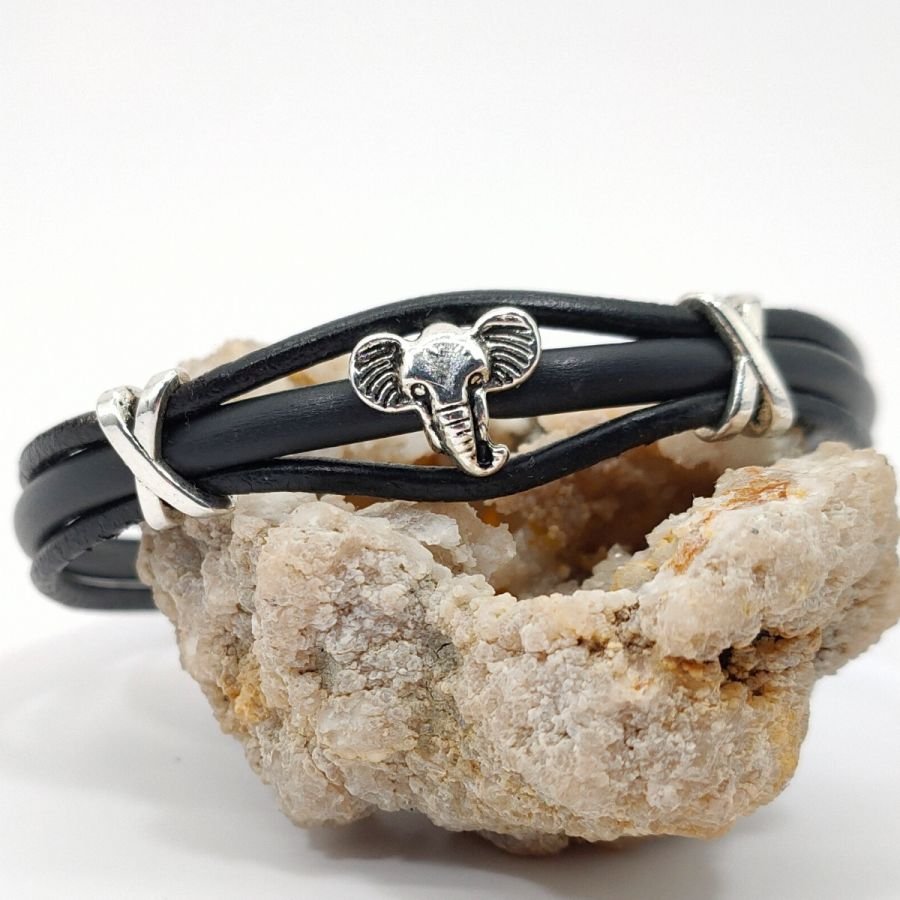 Pulseira de elefante sobre cordas de couro preto