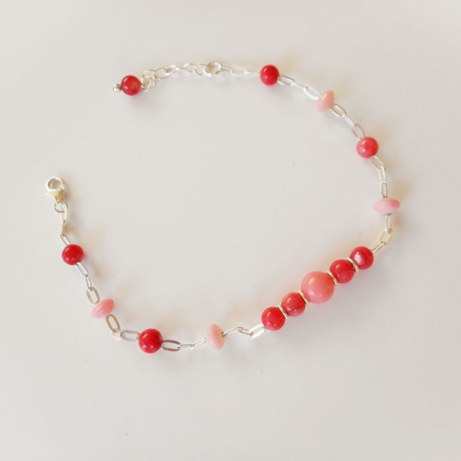 Pulseira de coral e missangas gorgonianas vermelhas em corrente de prata 925