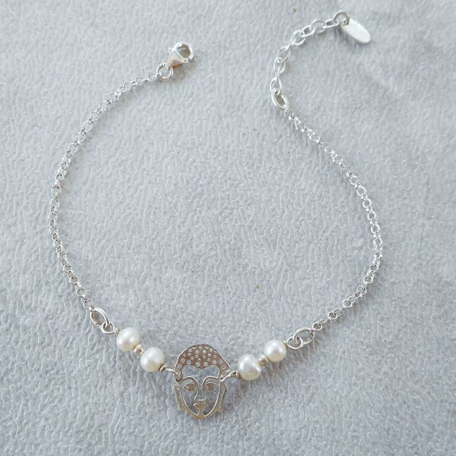 Pulseira de pérolas cultivadas com Buda em prata 925