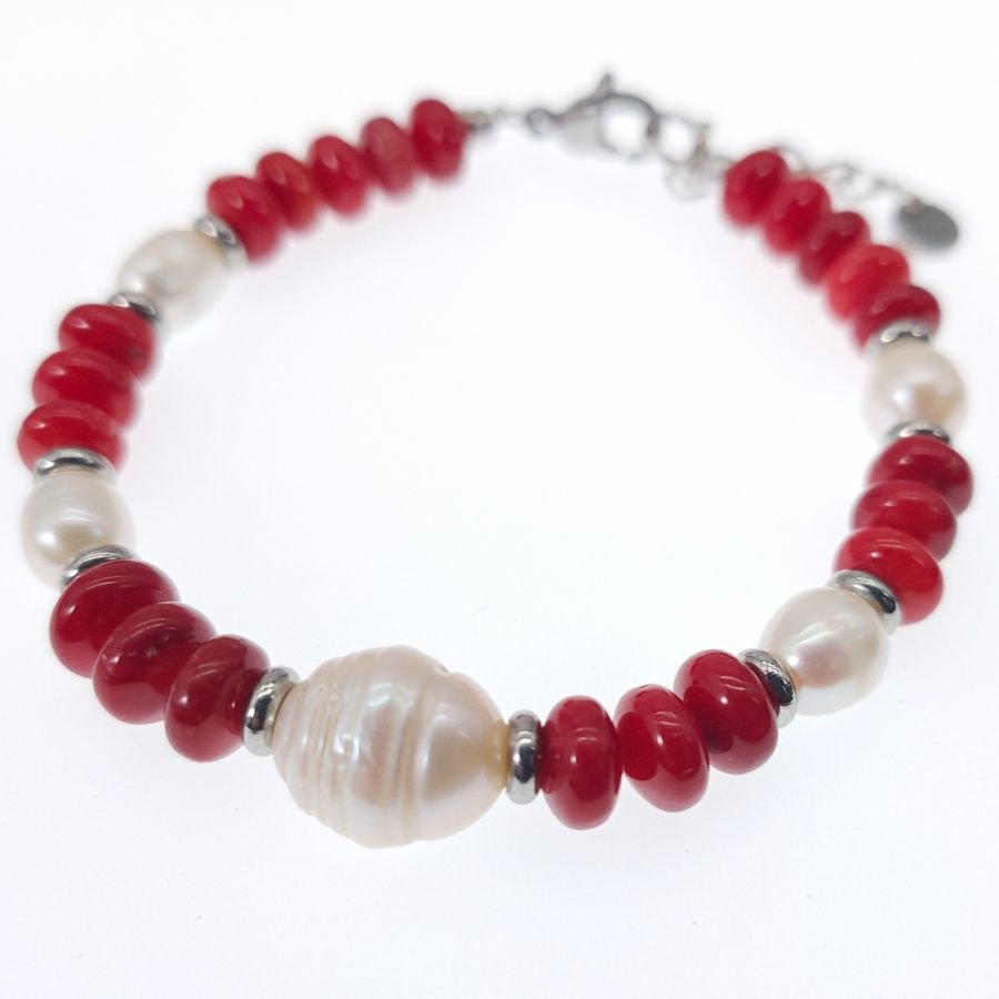 Pérola cultivada e bracelete gorgoniana vermelha