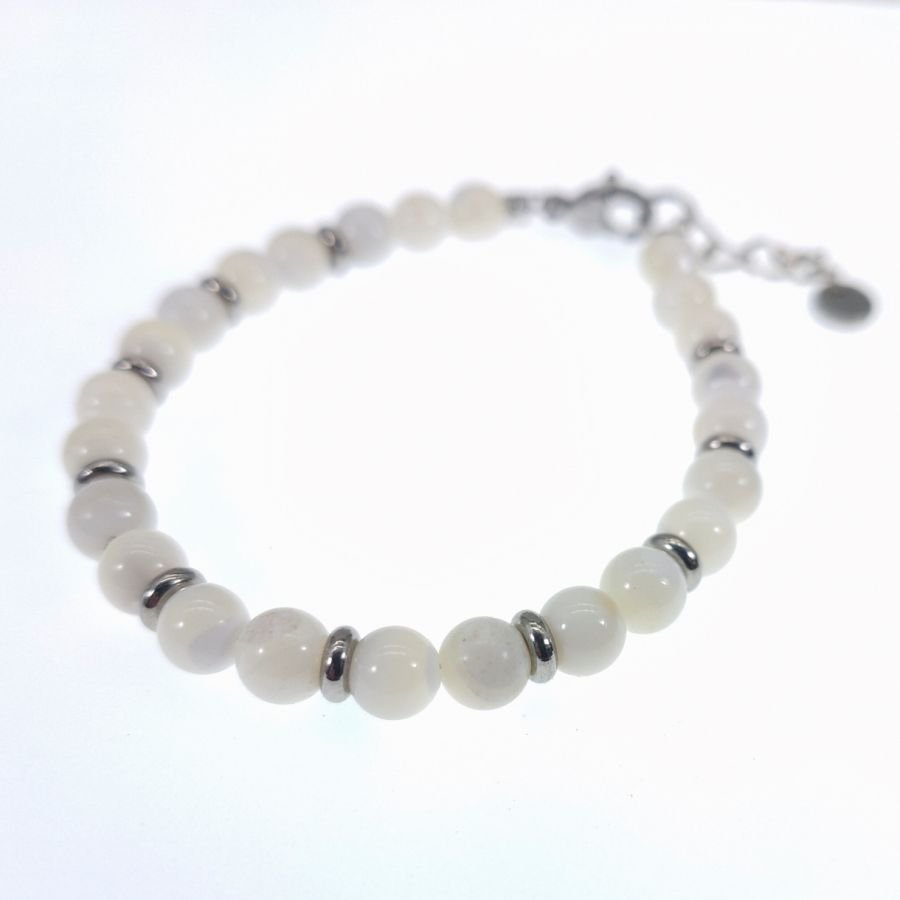 Bracelete branca de madrepérola e aço inoxidável