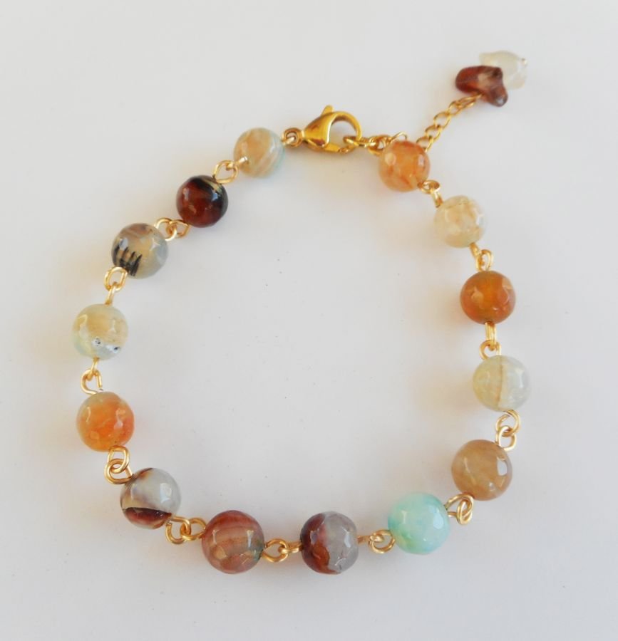 Pulseira com pedras de ágata facetadas multicoloridas
