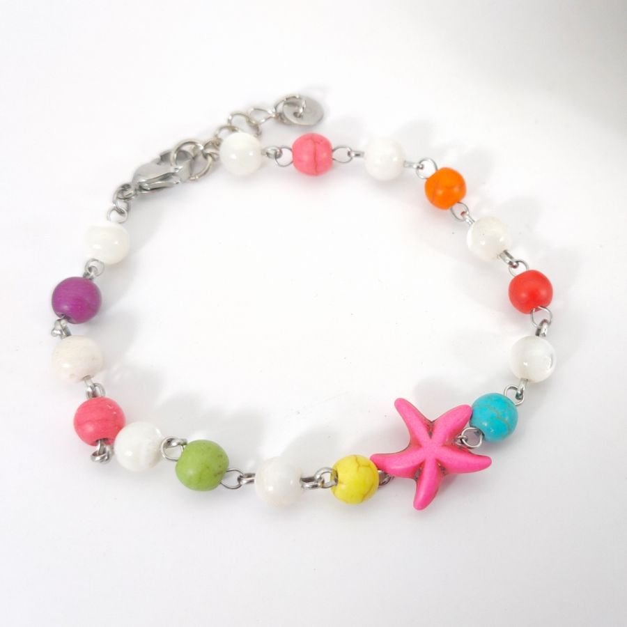 Pulseira de pedra multicolorida com estrela do mar cor-de-rosa