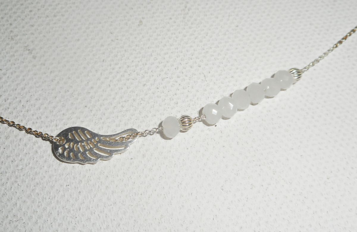 925 colar de gargantilha de prata com asa pequena e contas de cristal branco