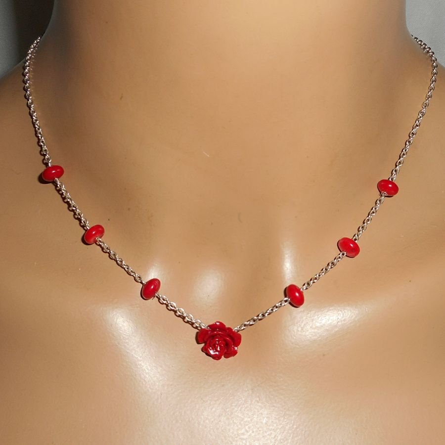Colar gorgoniano rosa e vermelho em prata 925