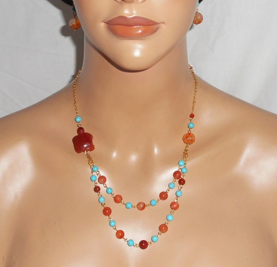 Colar de tartaruga com pedras carnelianas e turquesa 