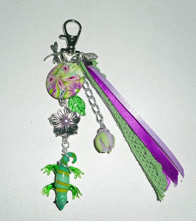 Porta-chaves de gecko de vidro/jóias com contas e fitas de flor de barro