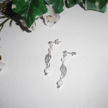 Brincos de mãe de pérolas com asa em 925 tachas de prata