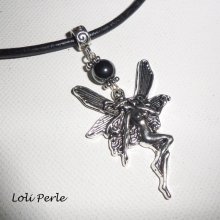 Colar de fada com pedra hematita em pele preta