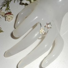 Anel original de prata 925 com tartaruga olho de Santa Lúcia branca e mãe de pérola