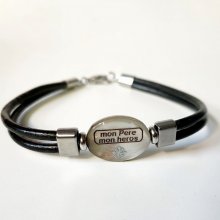 Pulseira mãe de pérola personalizada em couro