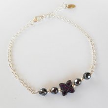 Pulseira de flor de pedra hematita sobre corrente de prata 925